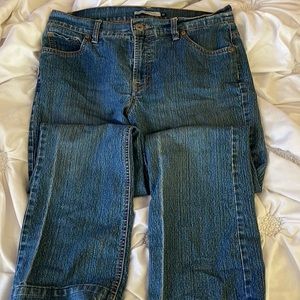 These are bandolinoblu jeans size 10